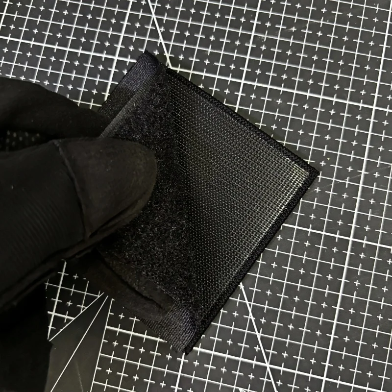 Parche táctico punk oscuro grafiti inglés con velcro adhesivo - imagen 5