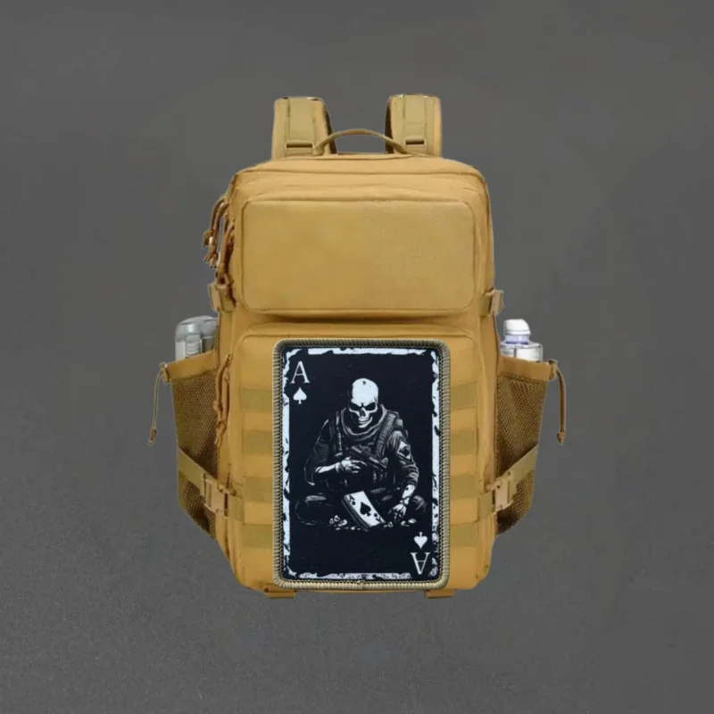 Parche táctico calavera Ace Spades con velcro para mochila