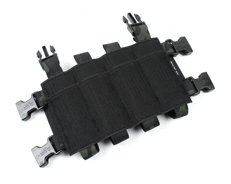 Portacargadores integrado en configuración táctica