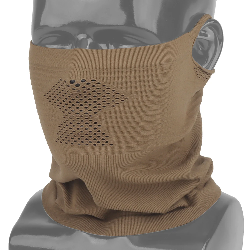 Detalle del ajuste elástico en la zona facial