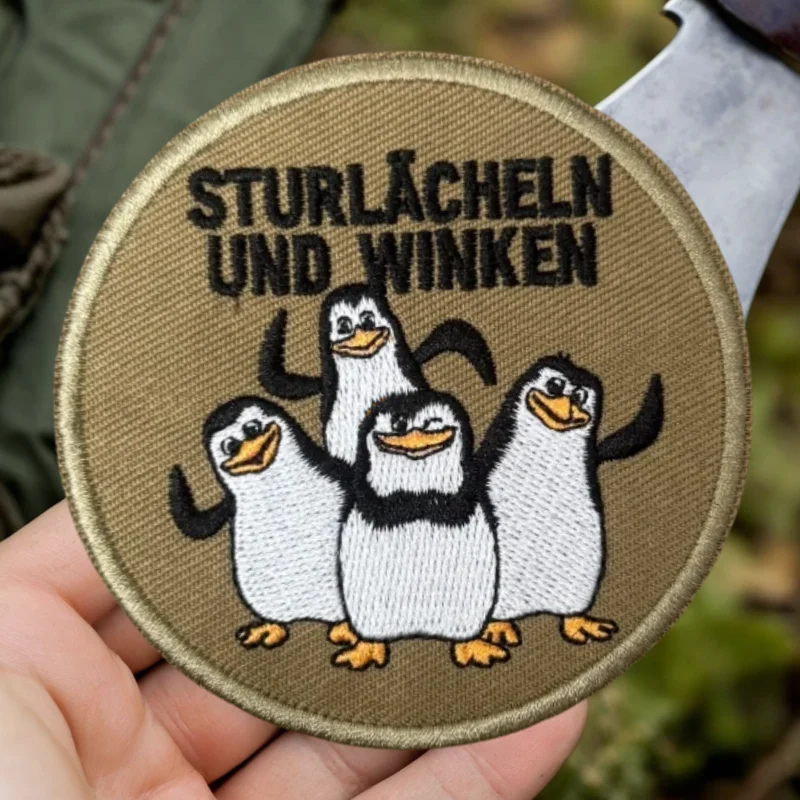 Parche táctico bordado pingüino con velcro para chaleco y brazalete - imagen 4