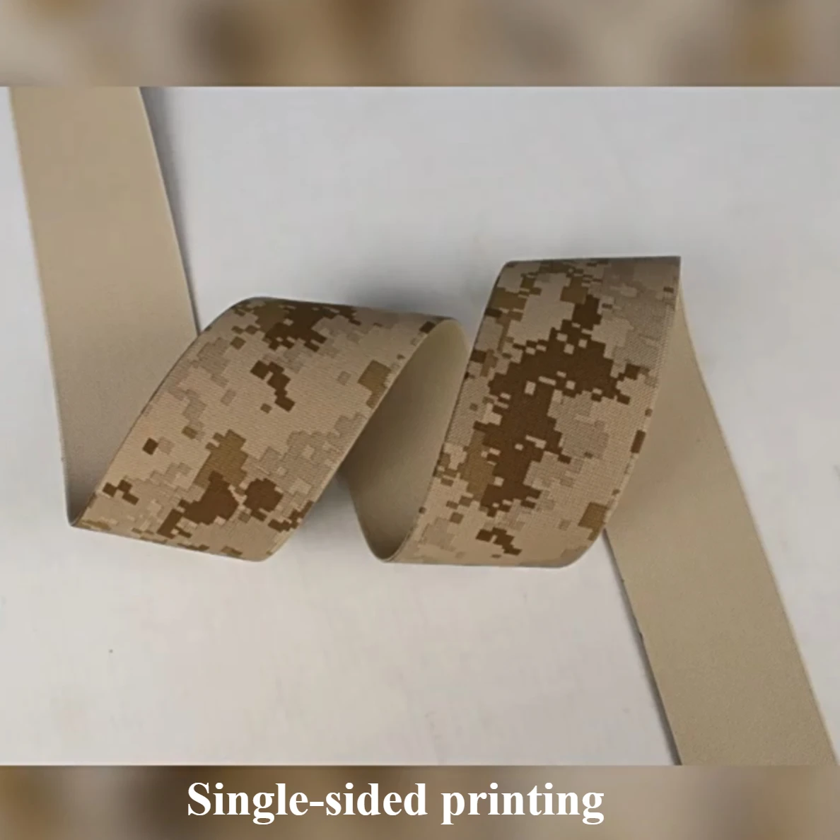 Camuflaje AOR1 cinta elástica táctica muy extensible y duradera - imagen 2