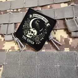 Parche táctico Memento Mori – Calavera de cuervo con velcro
