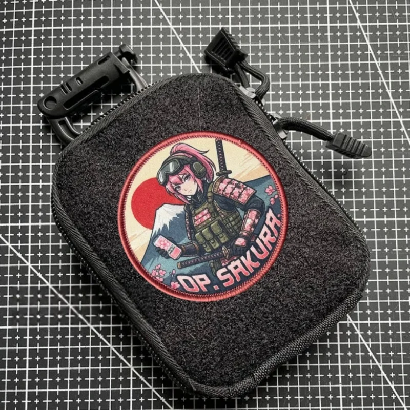 Parche táctico gancho y bucle insignia moral anime chica para ropa - imagen 3