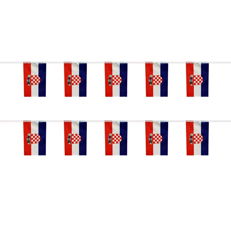 Banderines de Croacia en guirnalda