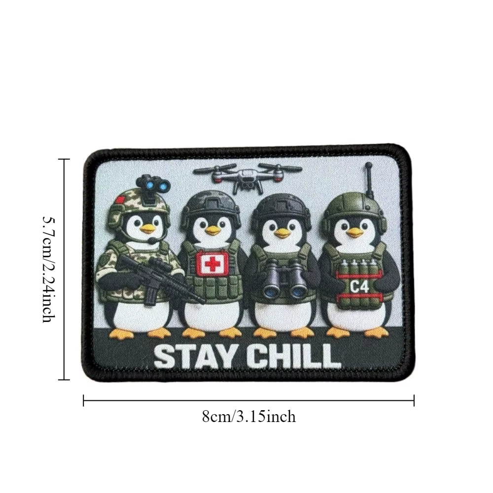 Parche táctico pingüino Stay Chill con velcro para equipo MOLLE - imagen 3