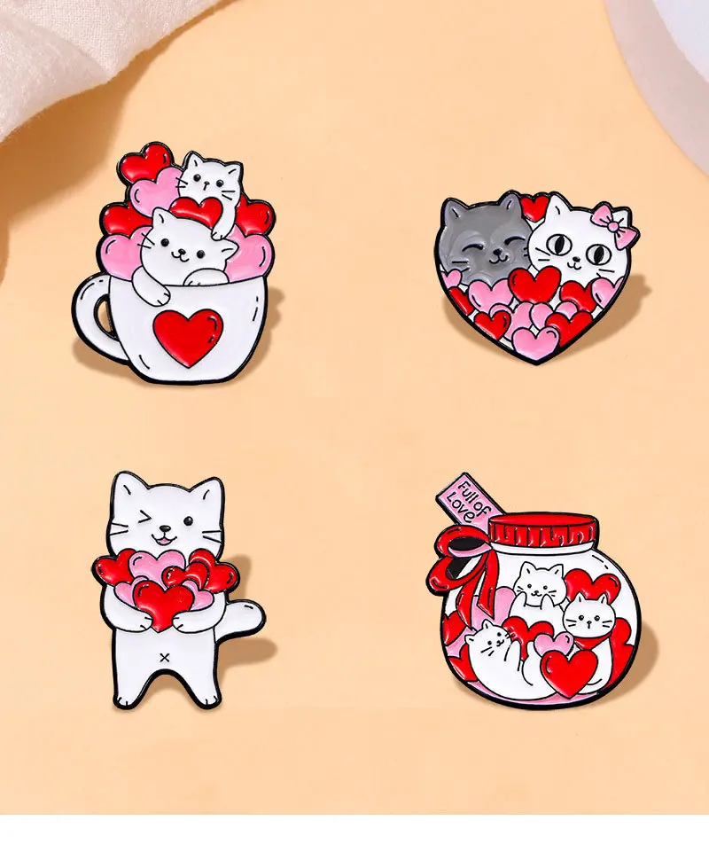 Broche gatito rosa con estilo de dibujo animado