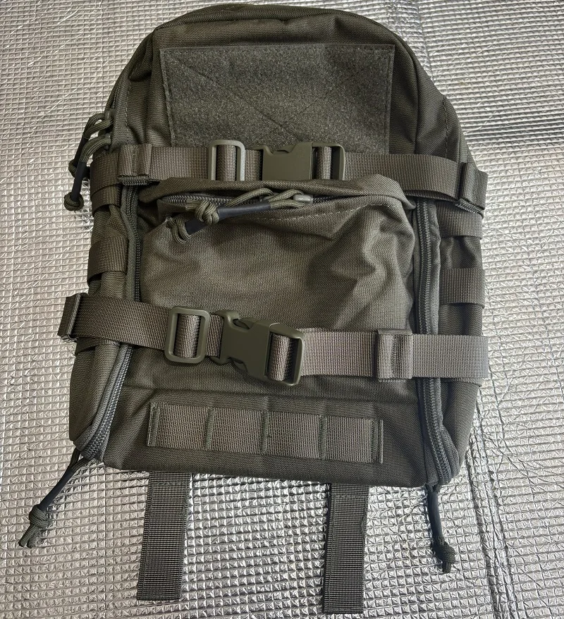 Bolsa táctica de pecho MOLLE ligera con depósito de agua práctica - imagen 5