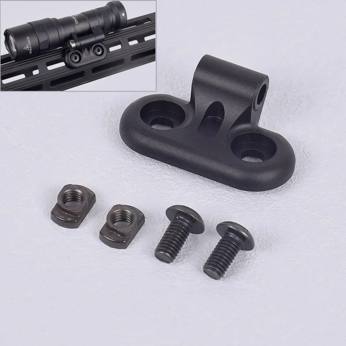 Base táctica para linterna RM45 con sistema M-LOK para montaje