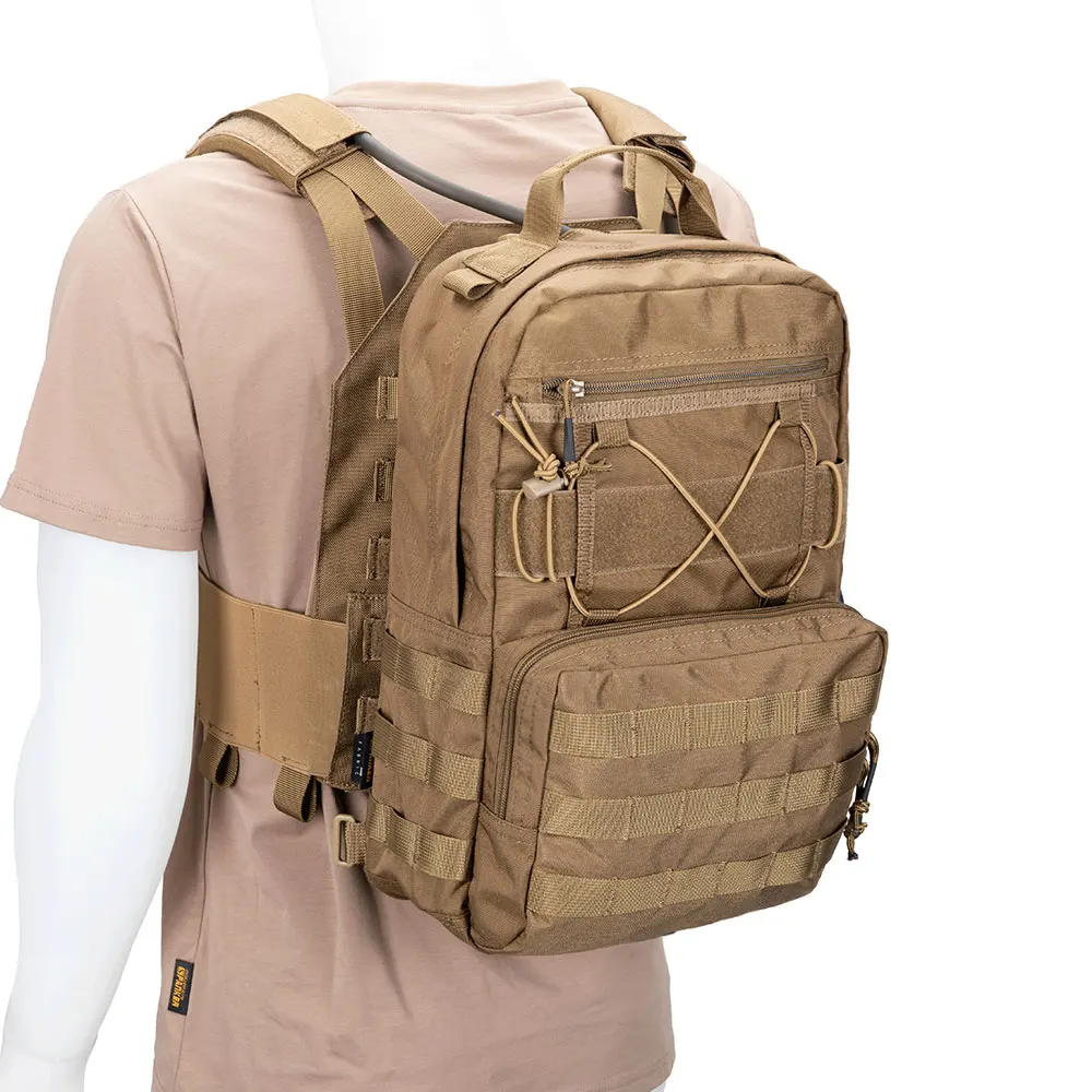 Mochila táctica de hidratación 15L Molle para senderismo y ciclismo - imagen 2
