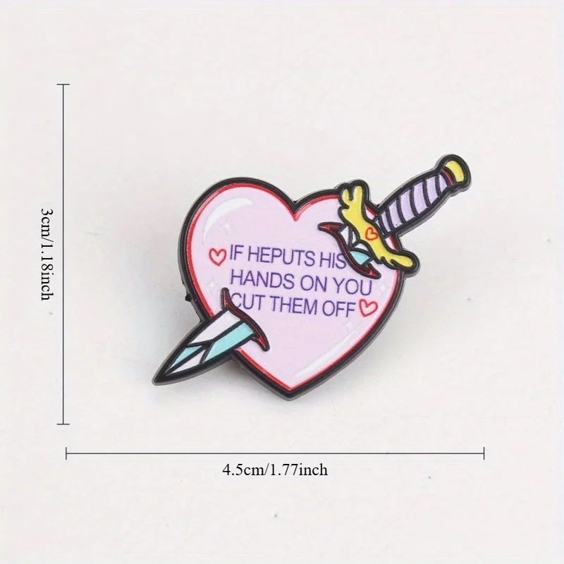 Pin esmaltado corazón y daga – Broche táctico para ropa - imagen 4