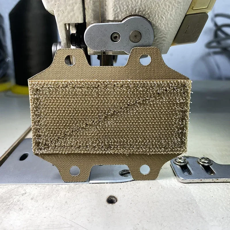 Cinturón táctico de muslo con placa de fijación y adhesivo - imagen 2
