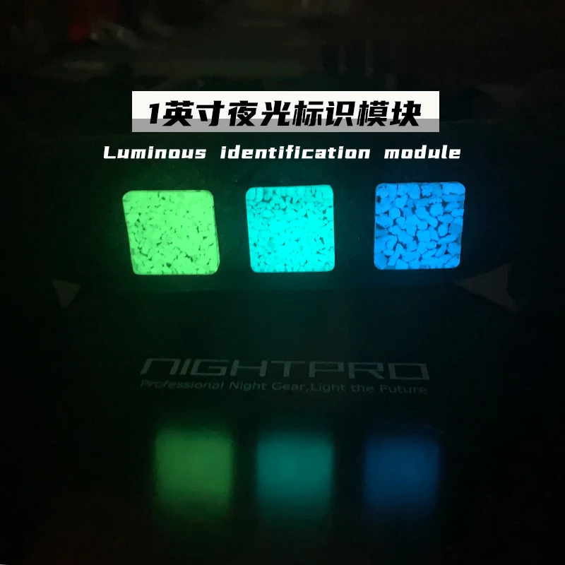 Parche táctico MOLLE cuadrado luminoso para casco, chaleco y mochila - imagen 4