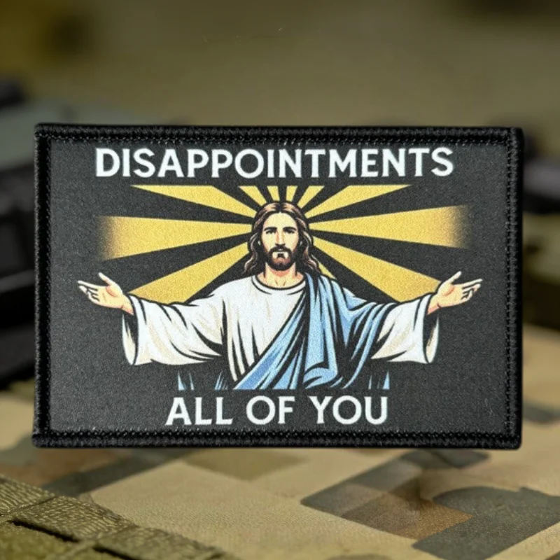 Parche táctico Jesús estampado con cierre velcro para MOLLE y ropa - imagen 4