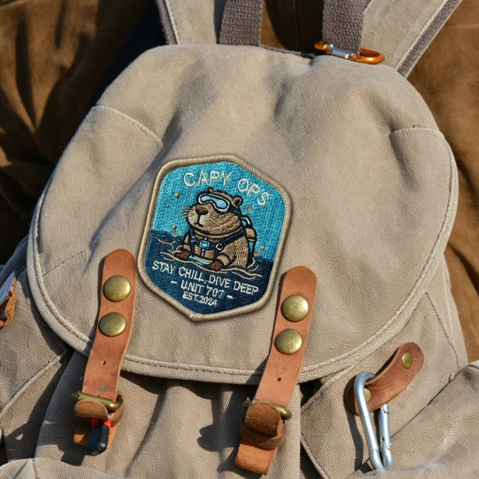 Parche táctico Capybara Buzo Capy Ops velcro – Capibara chill - imagen 4