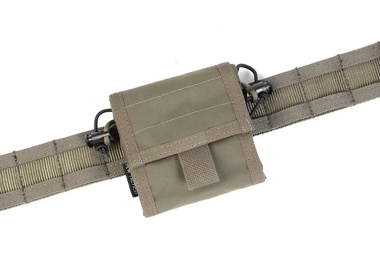 Bolsa táctica tipo MOLLE en vista general