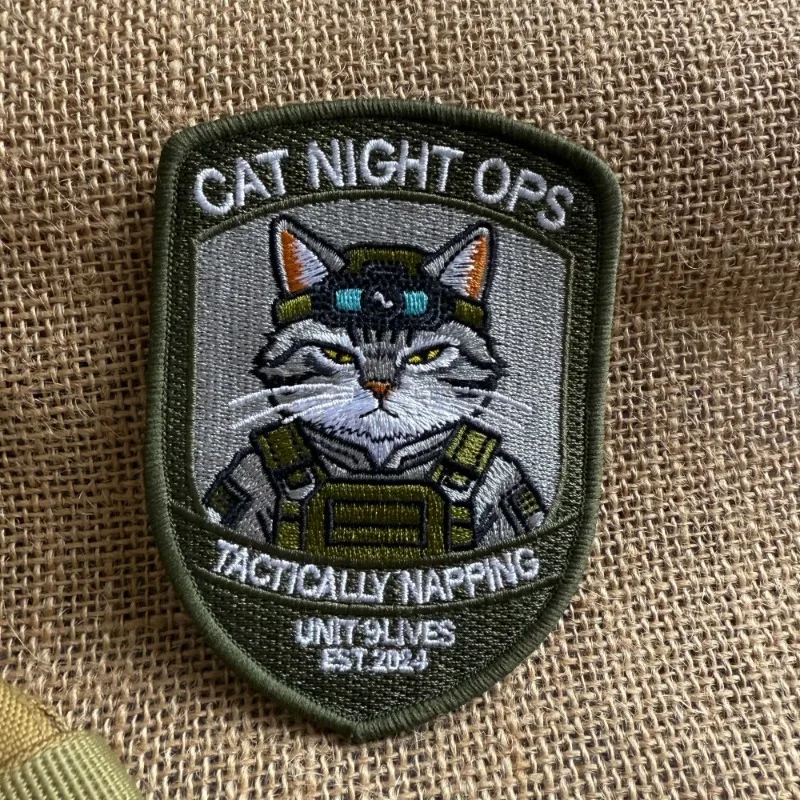 Parche bordado gatuno con gancho y bucle para chaleco y mochila - imagen 3