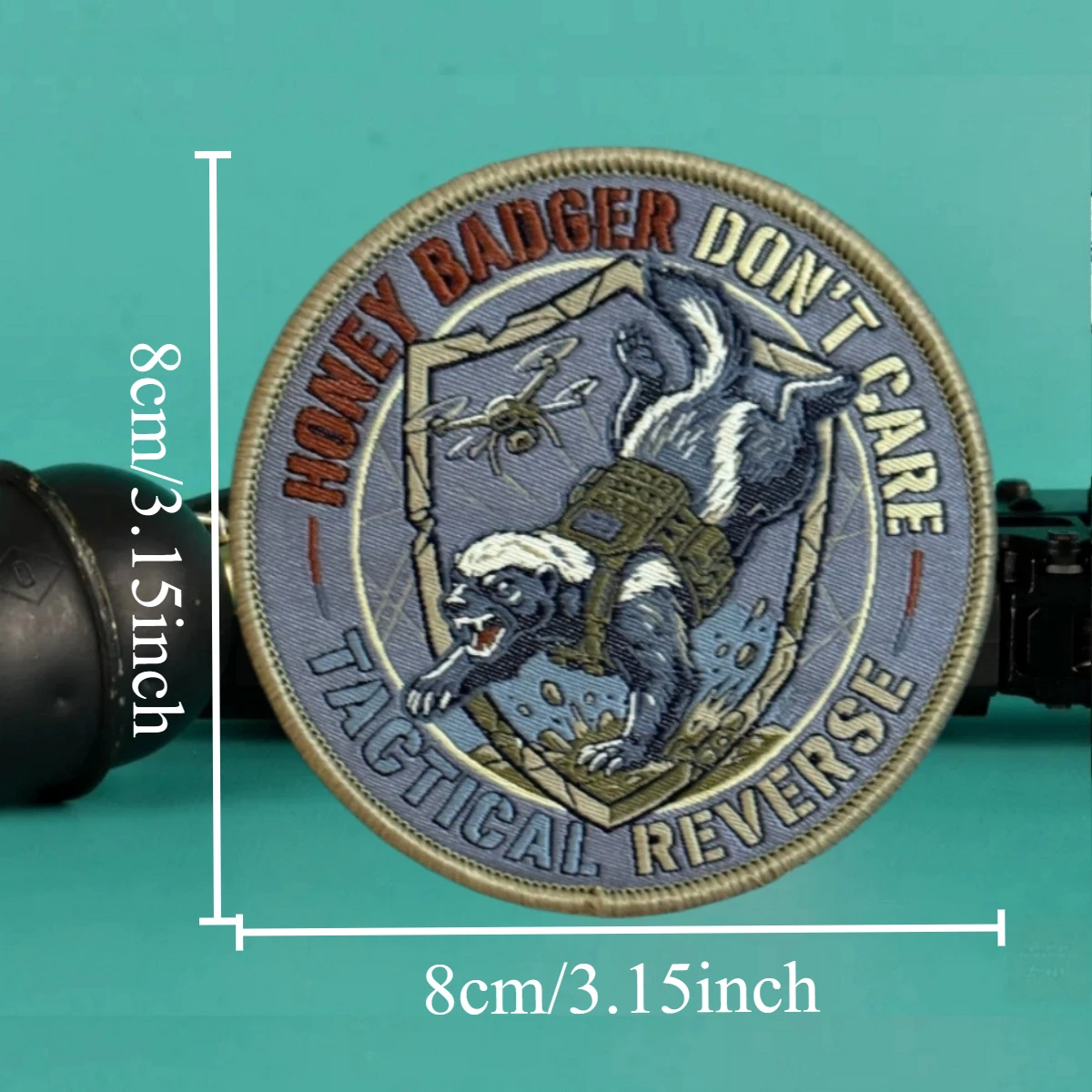 Parche táctico Honey Badger Don't Care adhesivo con gancho y bucle - imagen 5