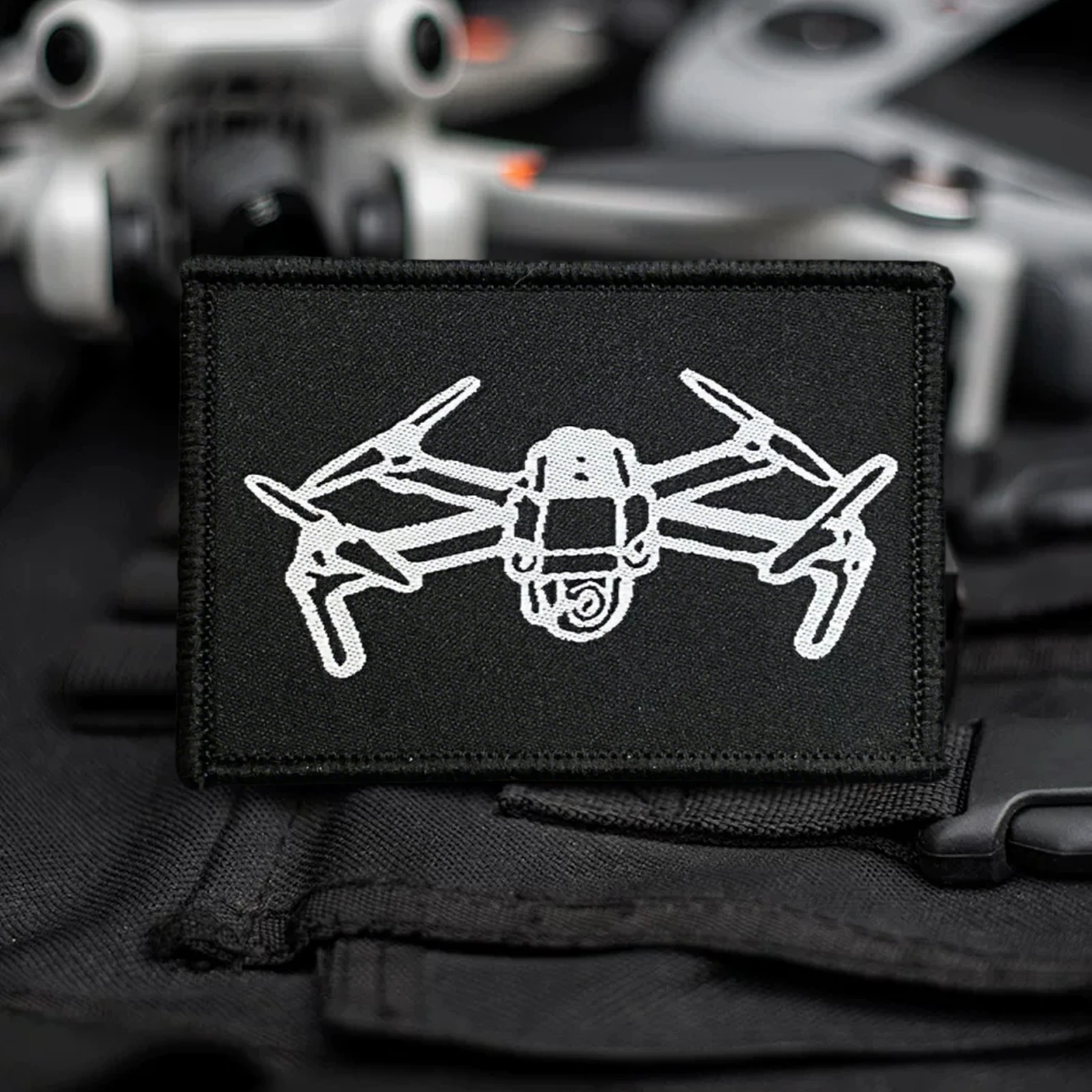 Parches Morales Tácticos Velcro – Gancho y Bucle para Mochila y Uniforme - imagen 2