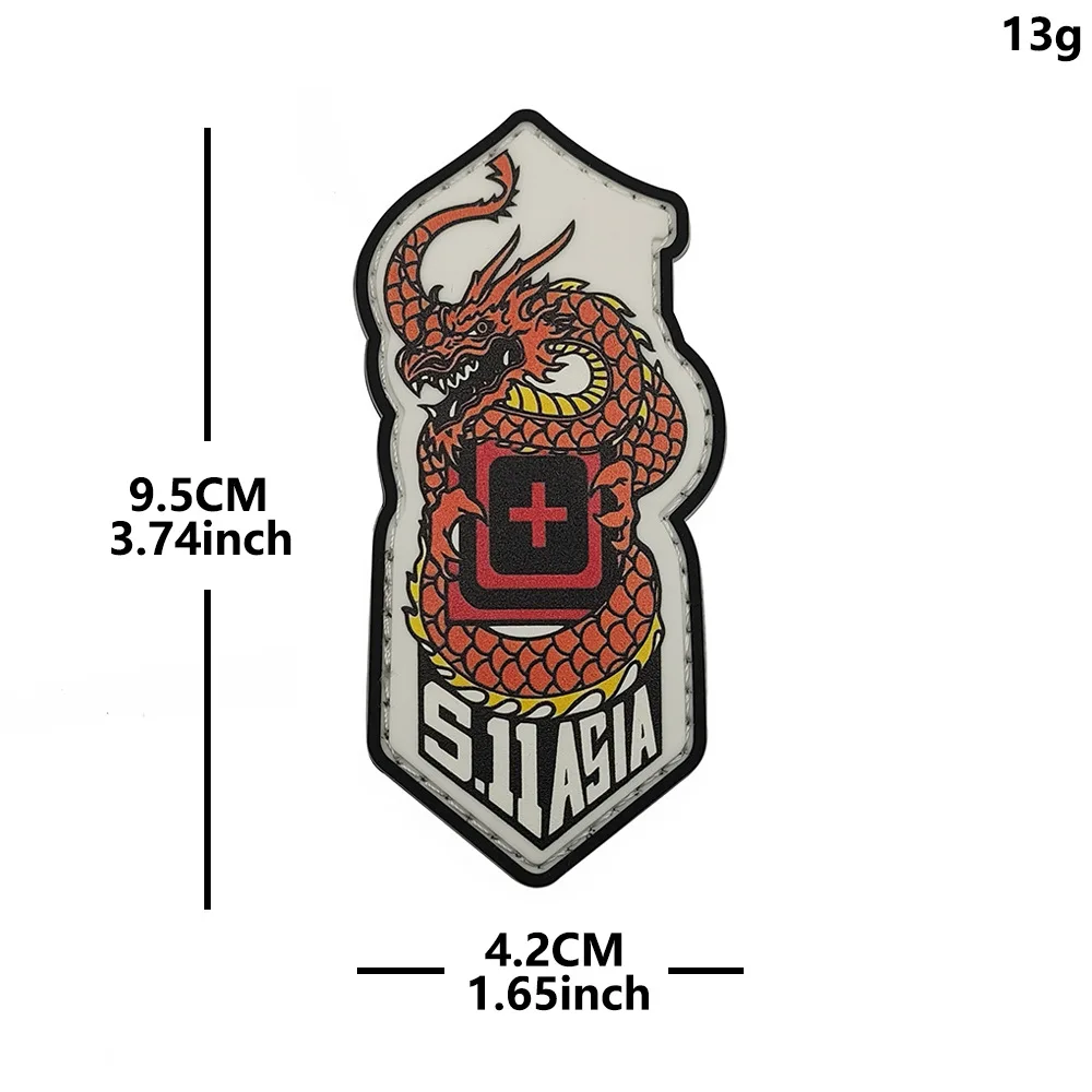 Insignia médica táctica dragón cruzado de gancho para mochila - imagen 3