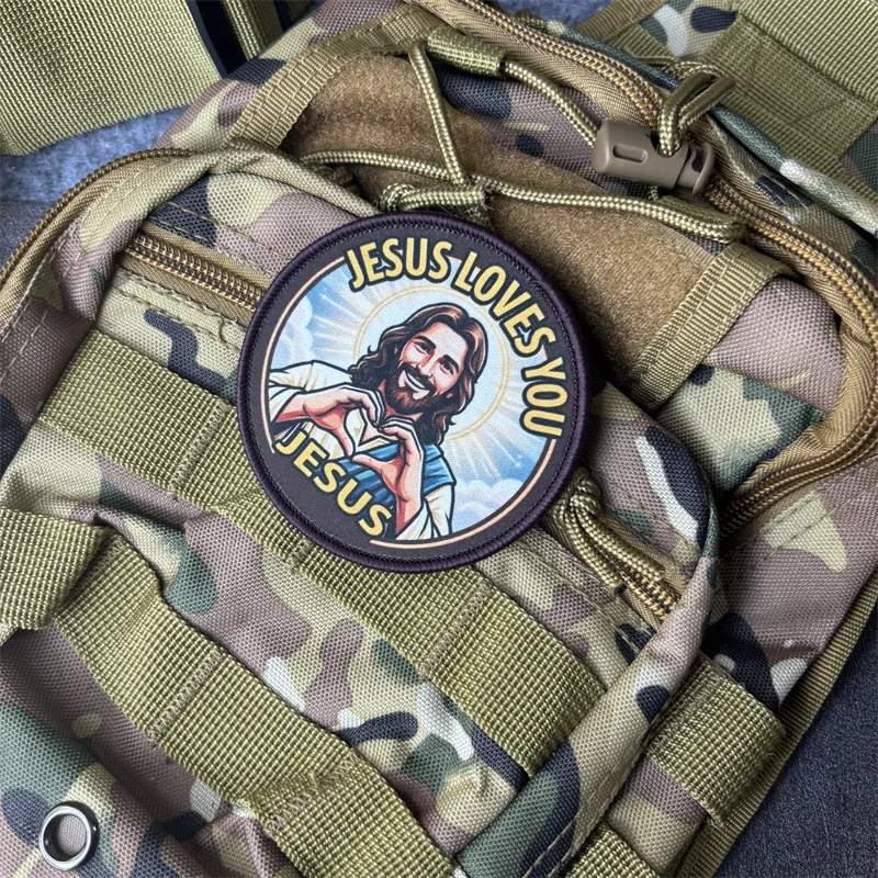 Parche táctico JESUS LOVE YOU con velcro para ropa y mochila - imagen 2