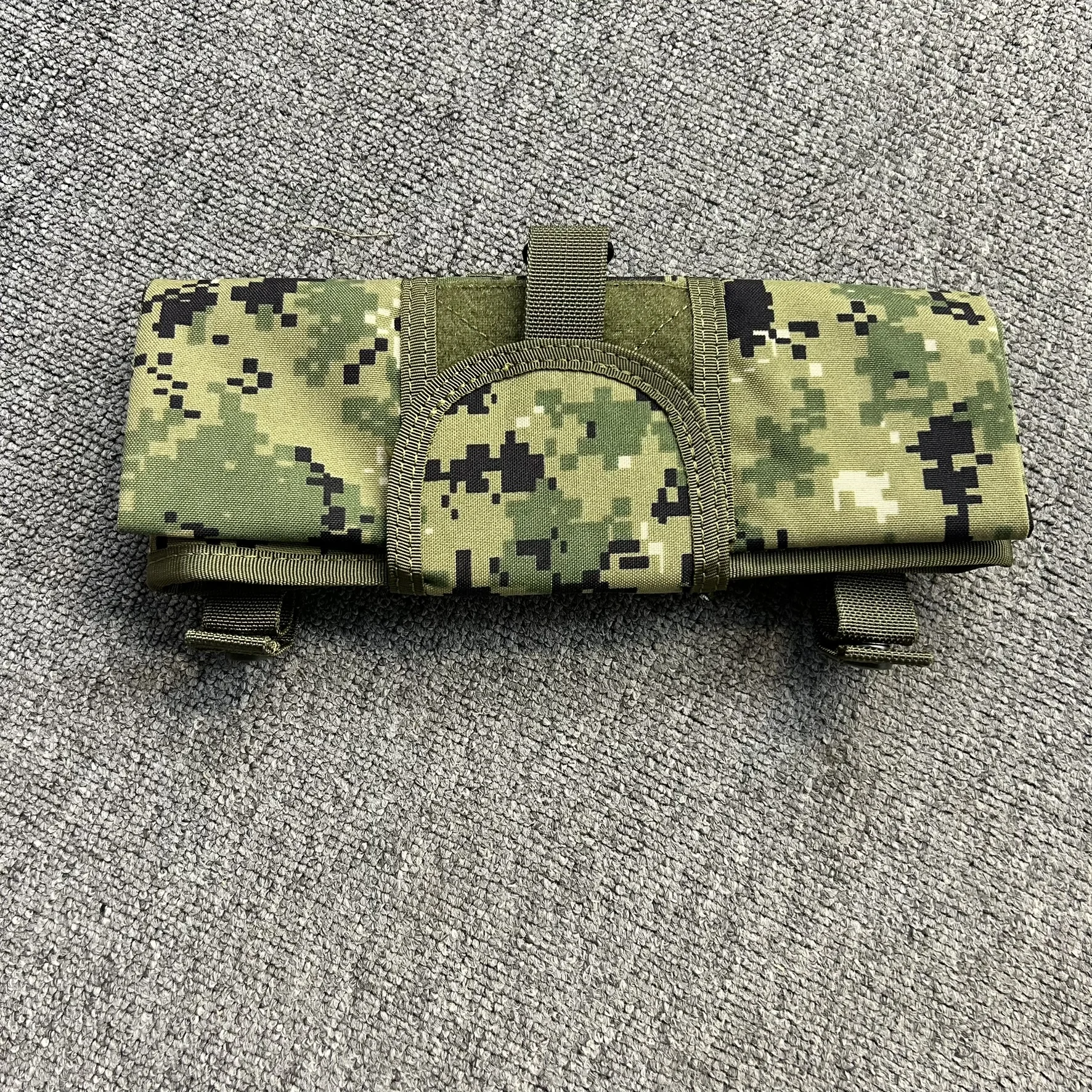Bolsa MOLLE para recuperación en chaleco táctico de campo - imagen 2