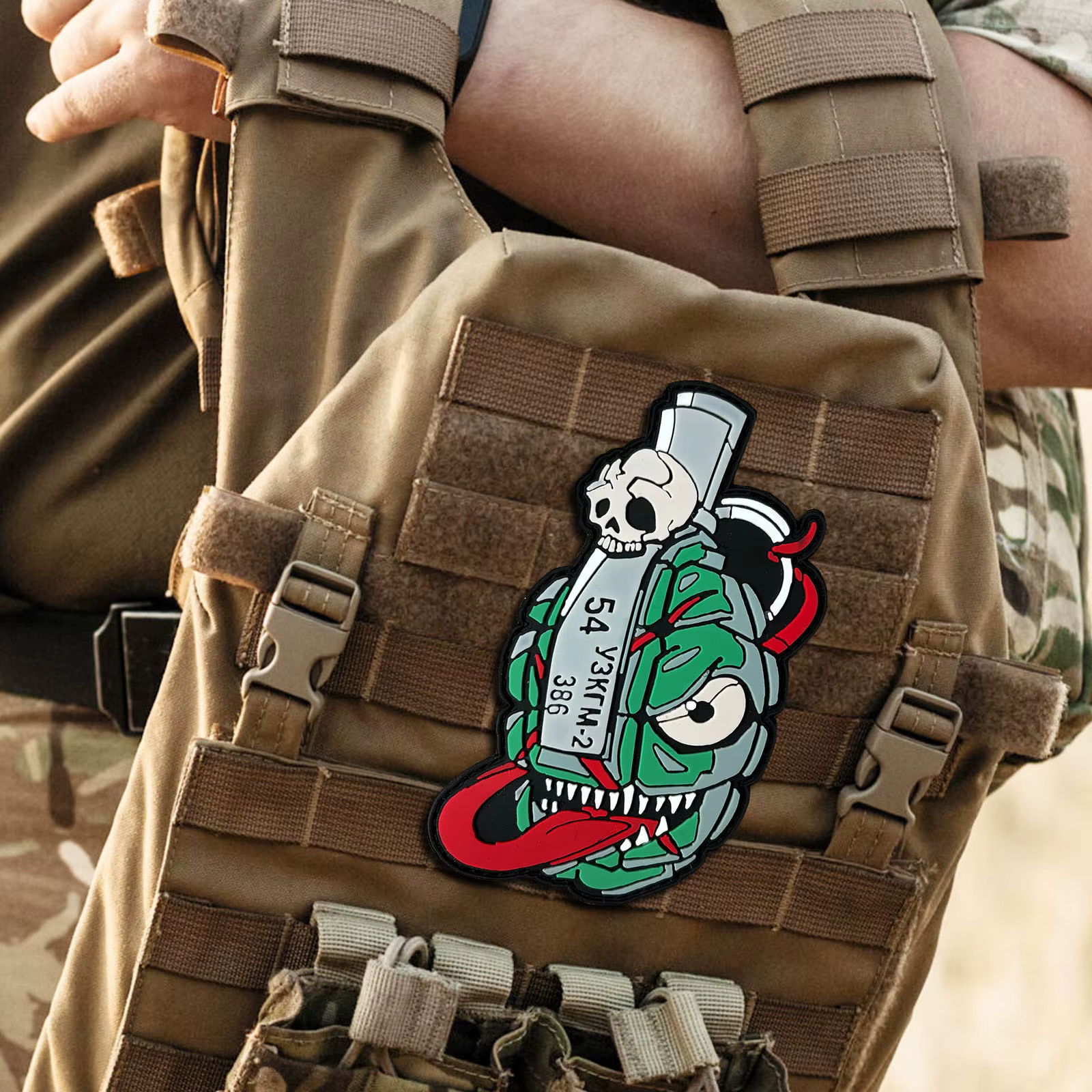 Parche táctico Granada - Insignia Airsoft con gancho y bucle PVC - imagen 5