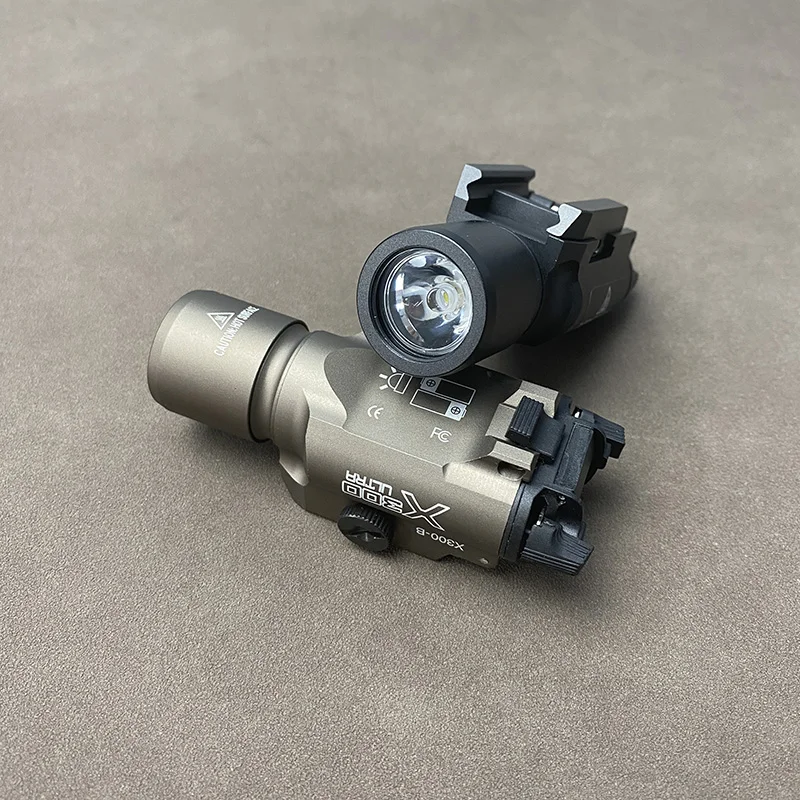 Linterna táctica SF X300B de riel Picatinny, luz LED blanca - imagen 4