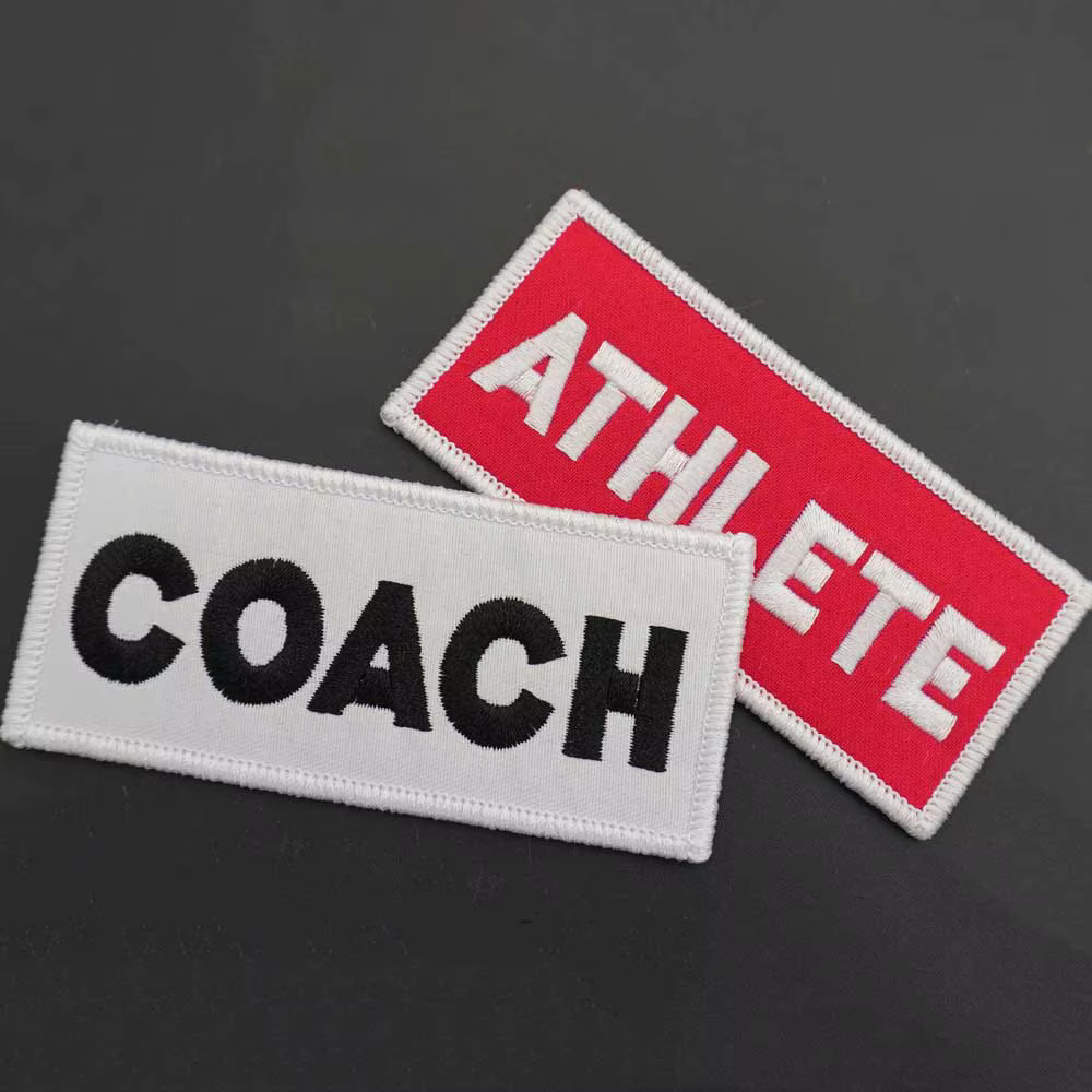 ATHLETE Parches de nombre tácticos con respaldo del gancho para ropa - imagen 4