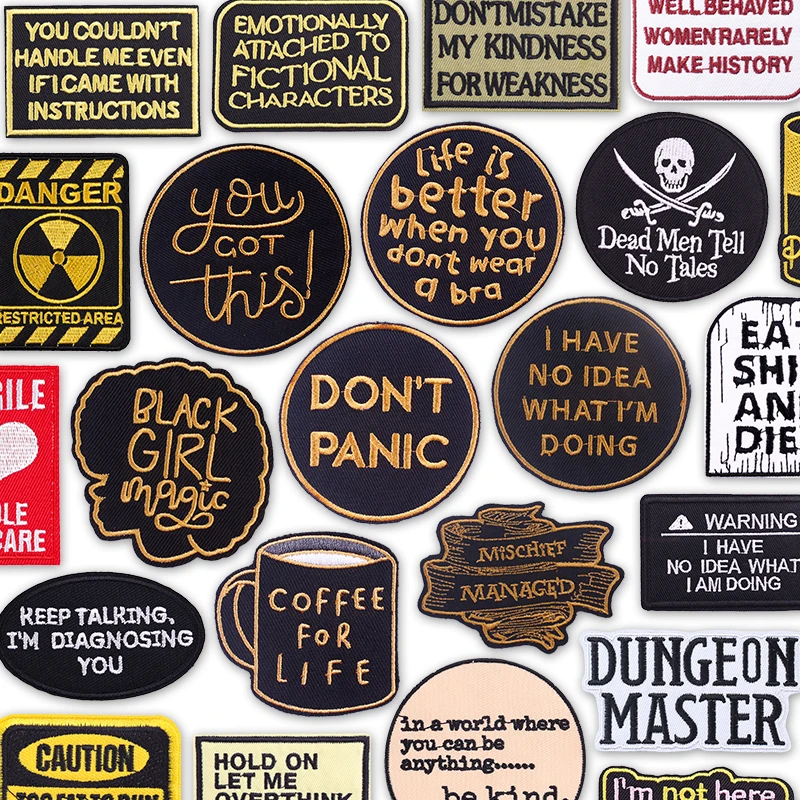 Parche termoadhesivo bordado calavera pirata taza café dorado y negro - imagen 2