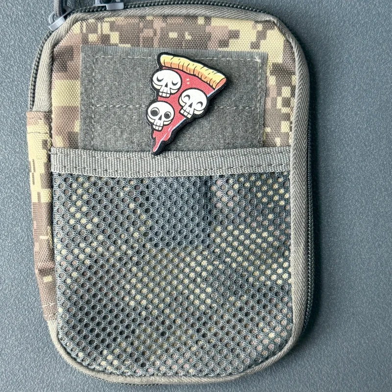 Parche táctico mini calavera pizza con velcro, bordado para ropa