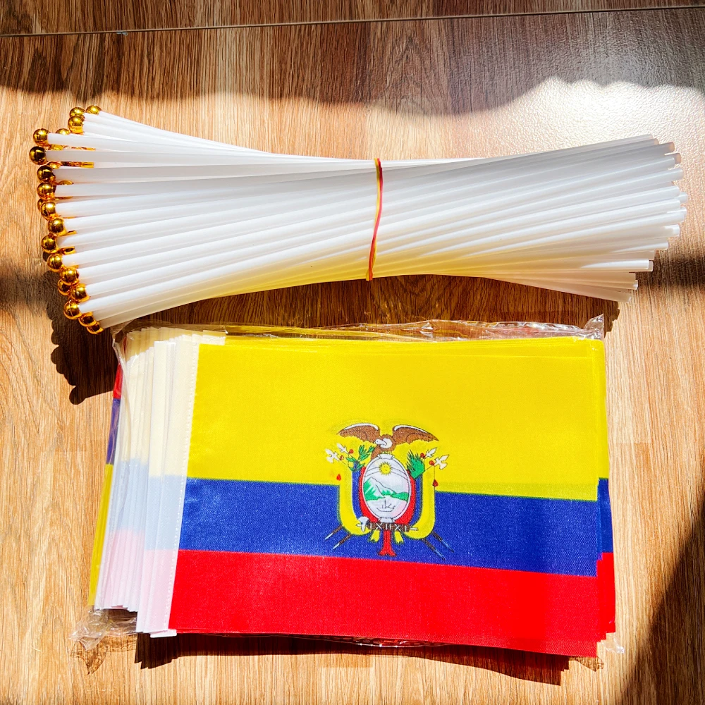 Bandera de Ecuador con asta plástica para eventos deportivos - imagen 2