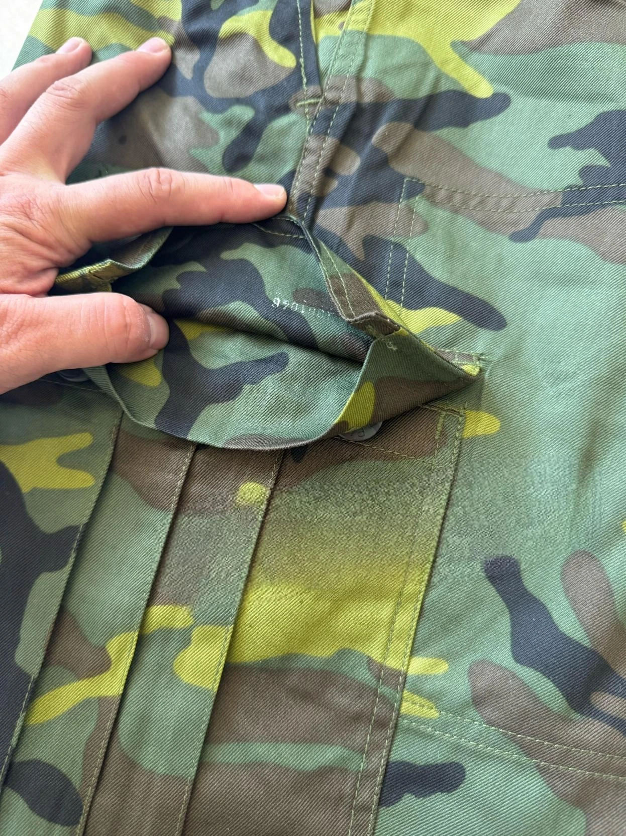 Conjunto BDU verano transpirable e ignífugo con gorra y brazalete