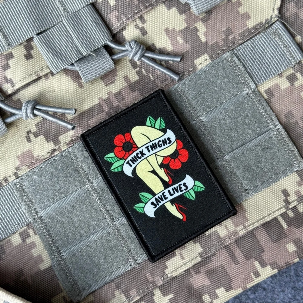 Parche táctico retro floral con velcro para mochila o chaqueta - imagen 5