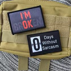 Parche táctico I Am Broken con velcro para mochila y equipo militar