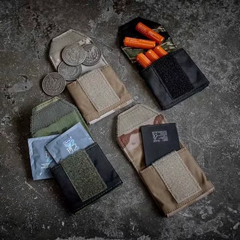PEW Cinturón táctico con mini bolsa para llaves y USB - imagen 2
