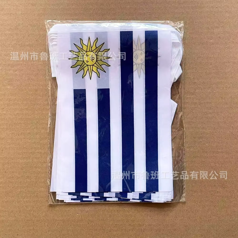 Detalle de banderines de hilo