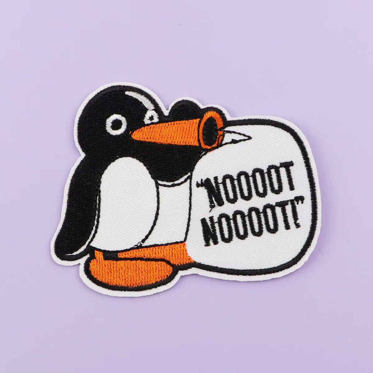 Parche bordado termoadhesivo pingüino para planchar en ropa