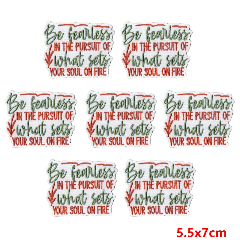 Parche bordado para planchar frases de flores y letras - imagen 2