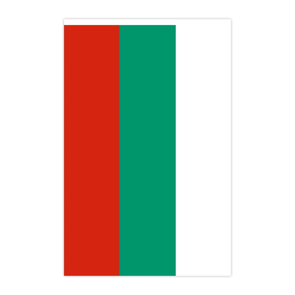 Detalle de los banderines de Bulgaria con costura reforzada