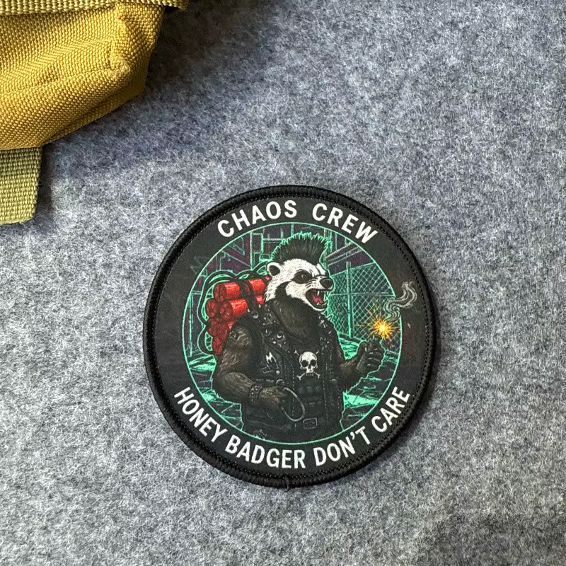 Parche táctico Raccoon bordado insignia moral con velcro gancho-bucle - imagen 5