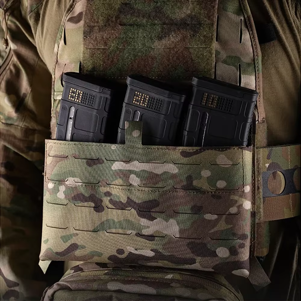 Bolsa triple MOLLE con solapa frontal y funda elástica táctica - imagen 4