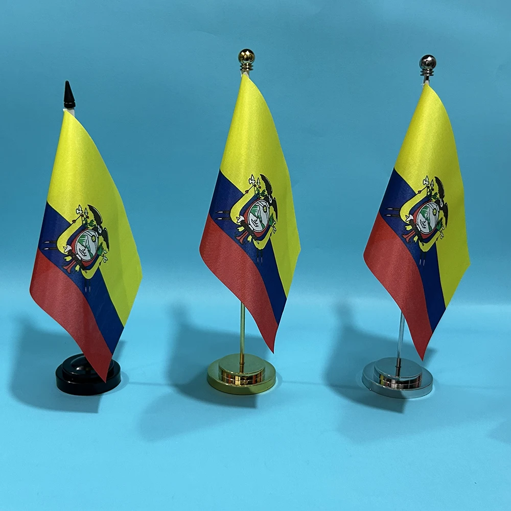 Bandera Ecuador poliéster para escritorio – Decorativa y ligera - imagen 5