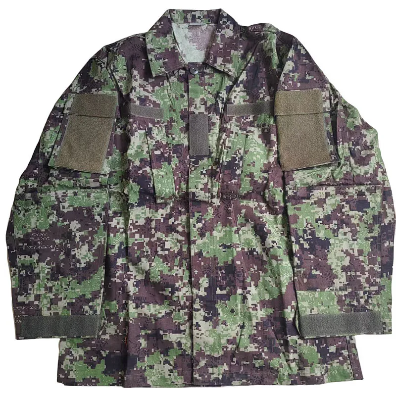 Conjunto de camuflaje digital verde para uniforme táctico - imagen 5