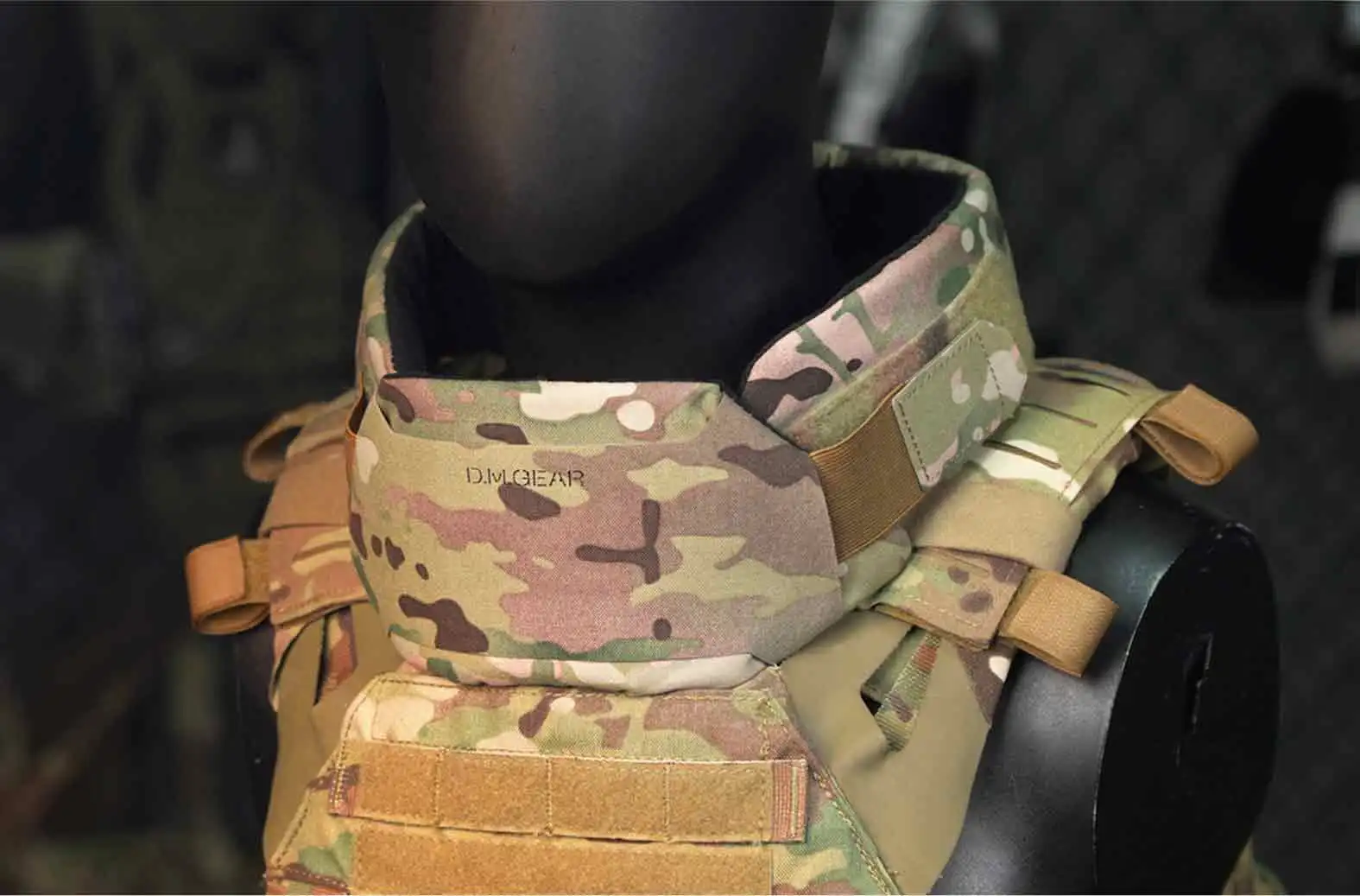 Uso en entorno de caza con chaleco camuflado