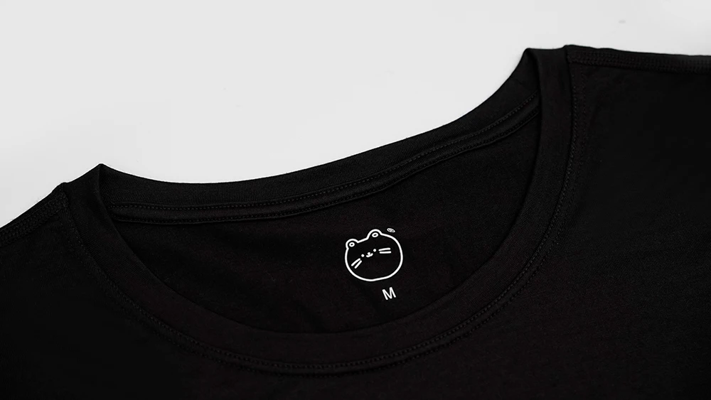 Vista trasera de la camiseta de merino