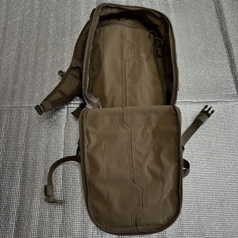 Mochila táctica de ataque y expansión multifunción con bolsillos - imagen 3