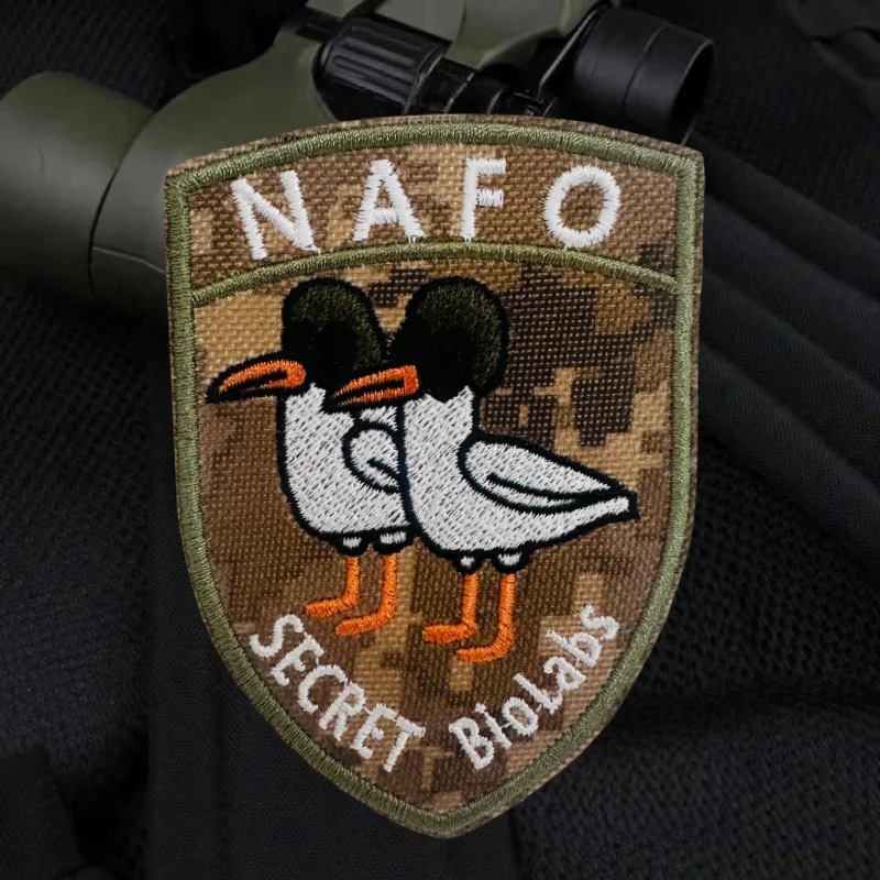 Parche táctico NAFO pato camuflaje – Moral con velcro para mochila - imagen 2