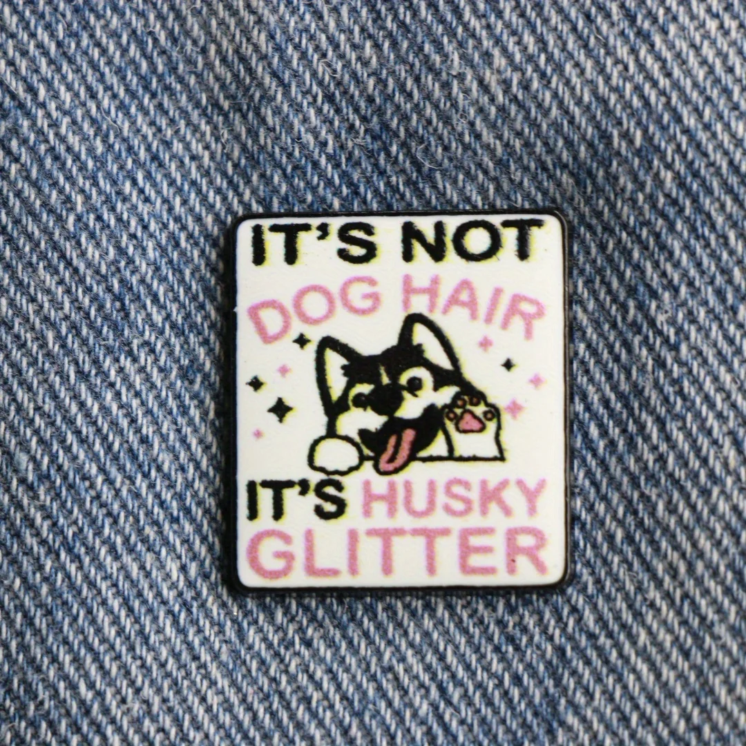 Pin esmaltado con frase humorística geométrica de solapa y mochila - imagen 4