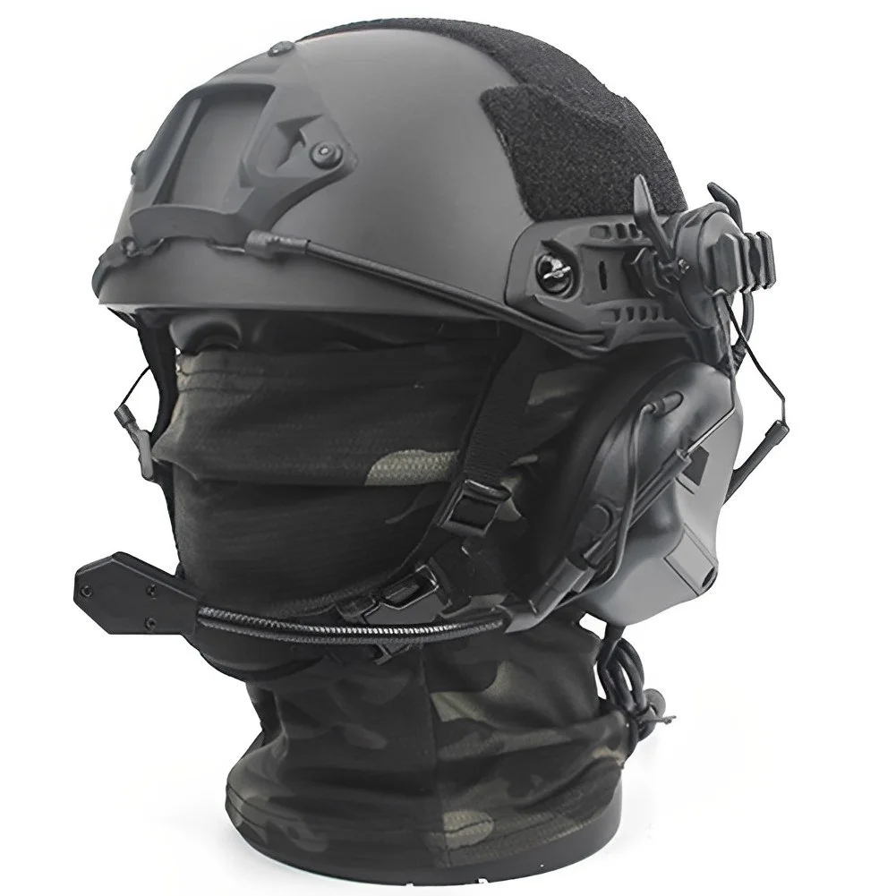 Casco táctico Airsoft negro rápido con auriculares y cubrecuello